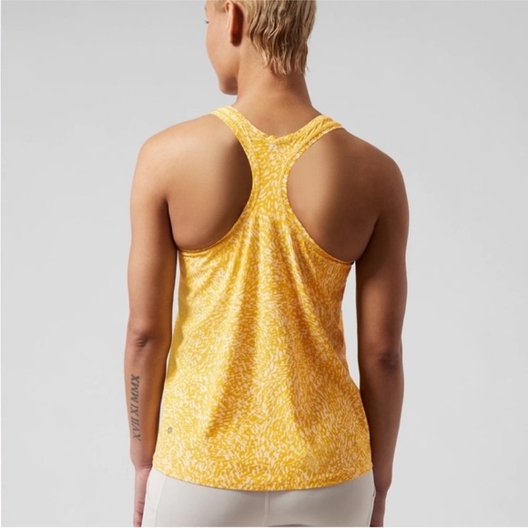 ATHLETA Ultimate Scoop Tank Racerback Tank Top Yellow & White Size Medium - Picture 2 of 10